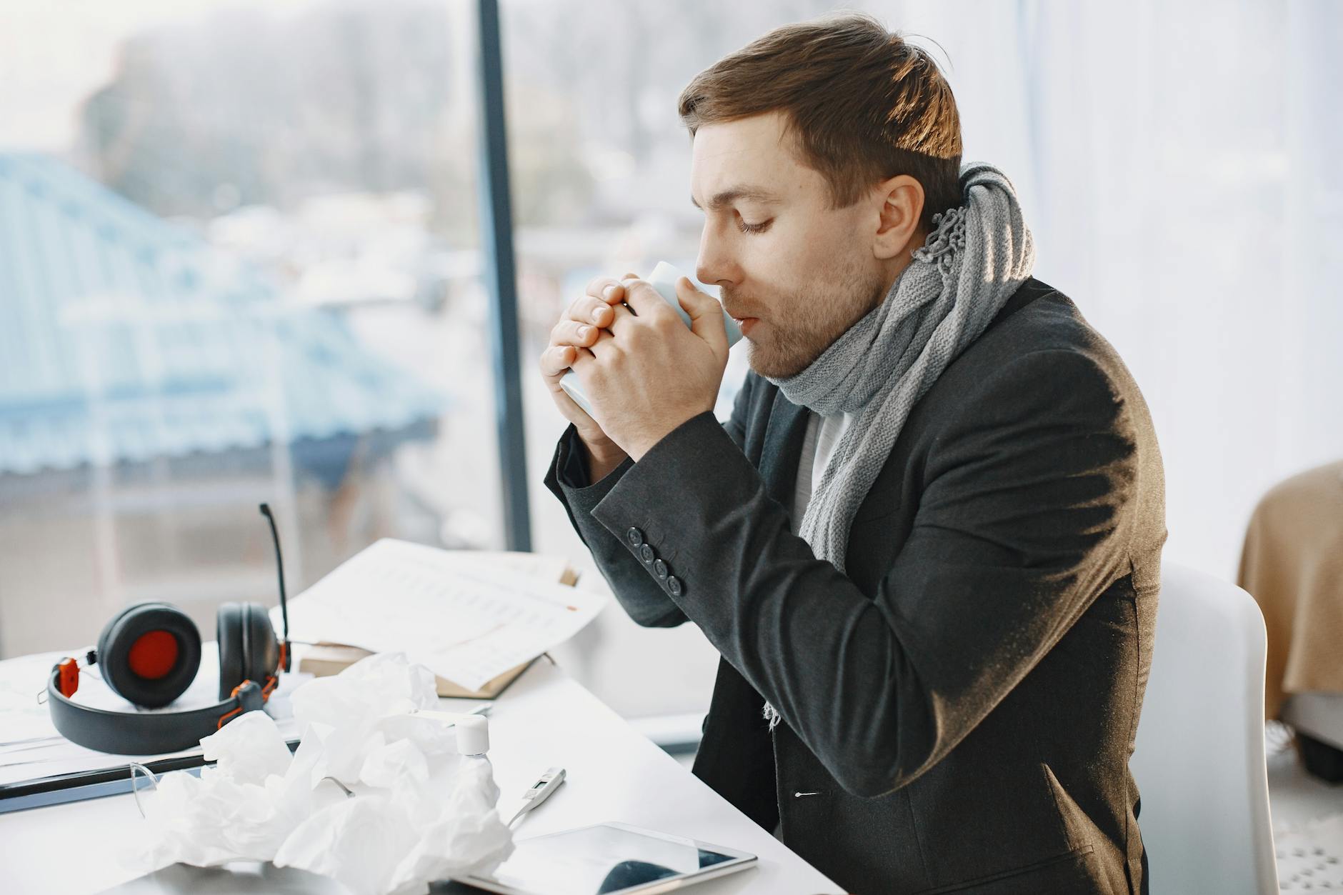 Micromanagement and Chronic Illness: Navigating Workplace Stress